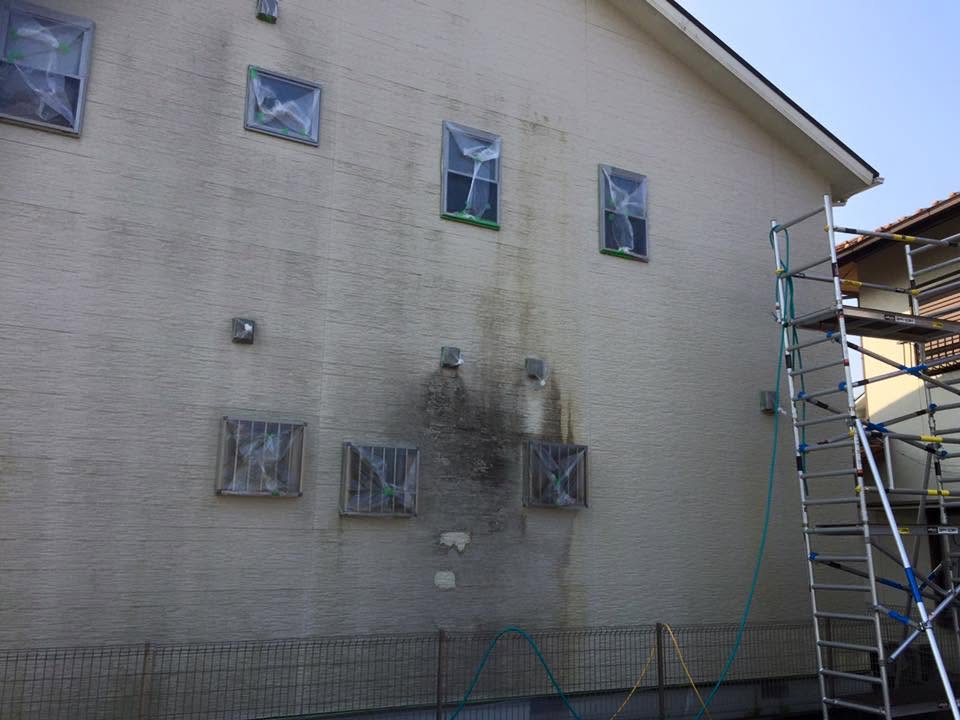外壁 施工前（Before）